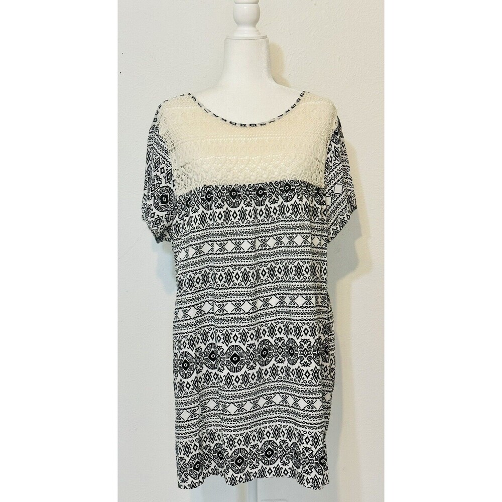 Umgee Women Size 1XL Crochet Paisley Short Sleeve Dress Boho Cottage Festival